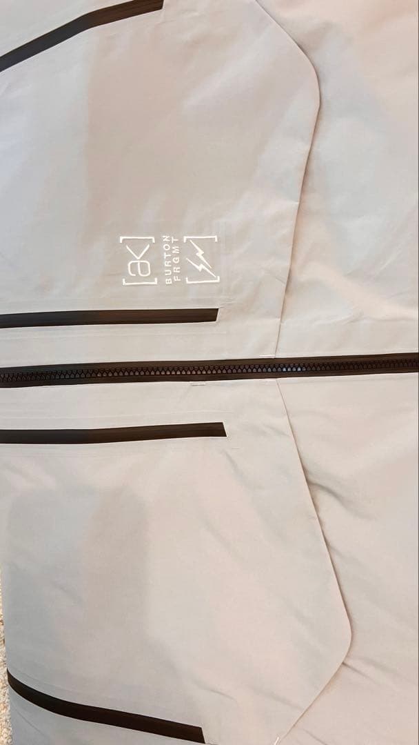 美品Burton [ak]® GORE-TEX Pro 3L 上下セットM