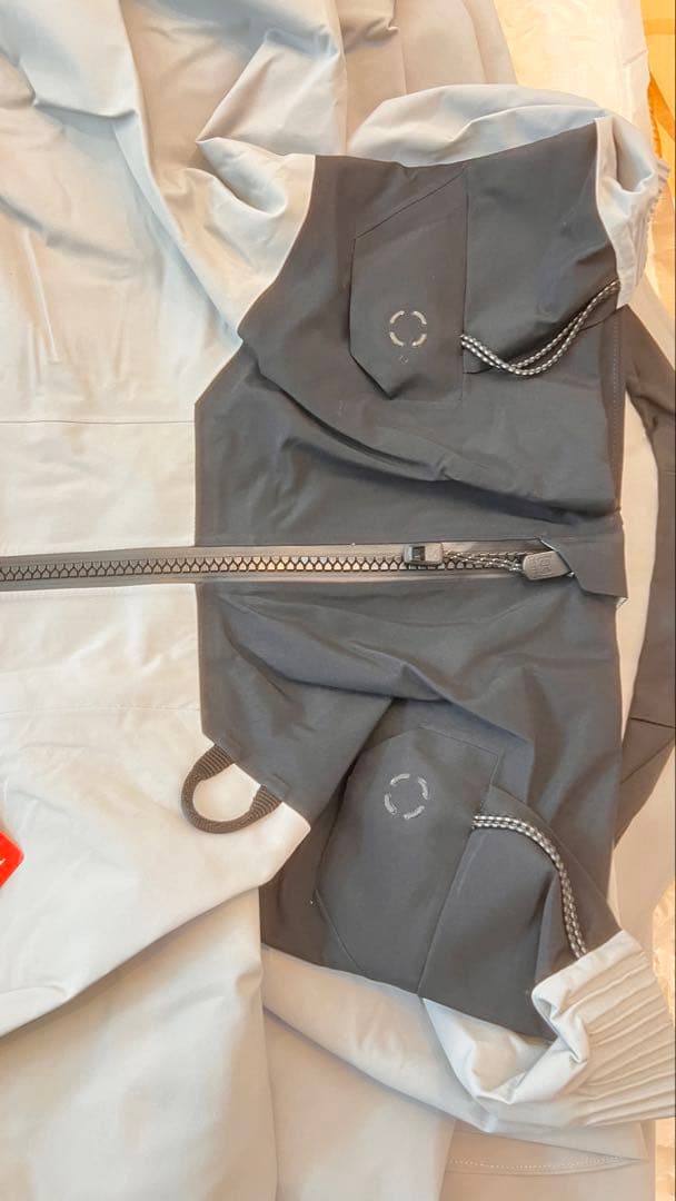 美品Burton [ak]® GORE-TEX Pro 3L 上下セットM