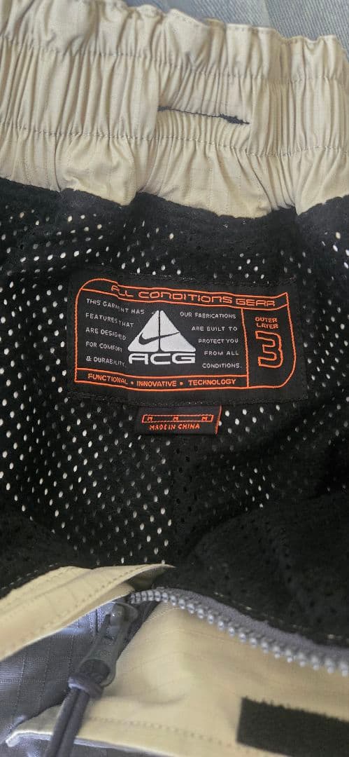 Nike ACG　スノーボードウェアパンツ