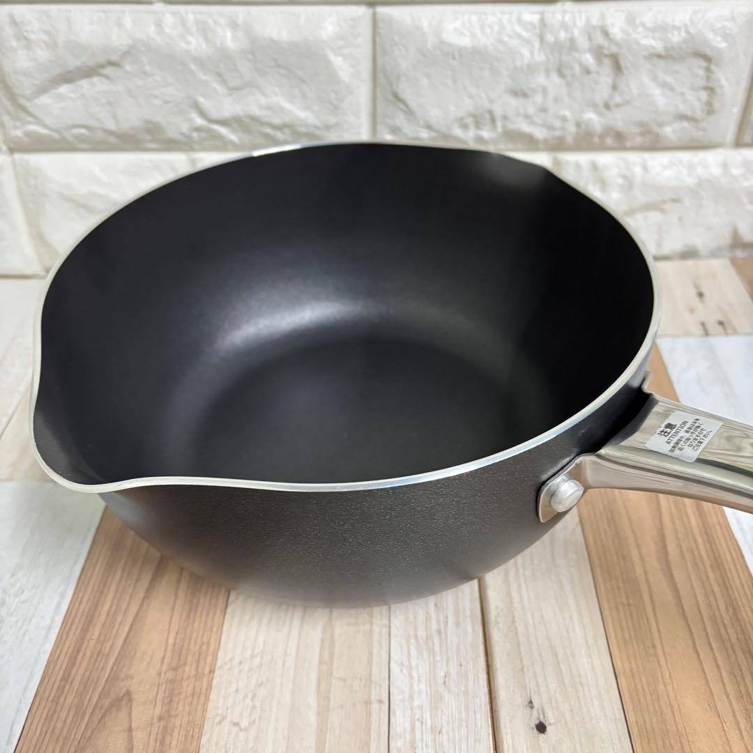 ➀ MEYER WONDERFUL PAN 22CM フライパン　マイヤー