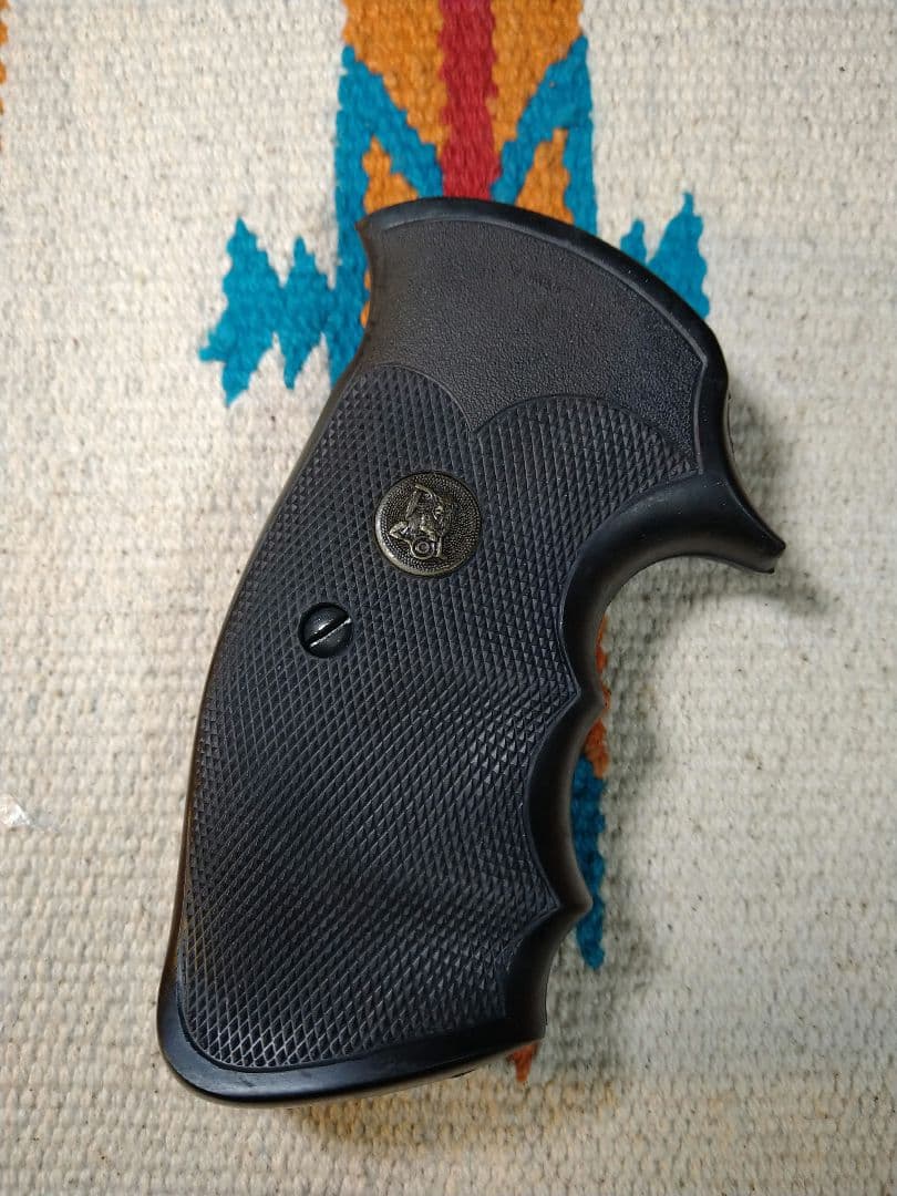 美品！パックマイヤー(USA) 実物ラバーグリップ S&W！