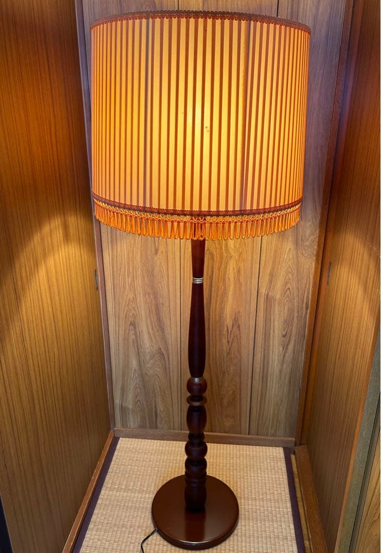 ナショナル　クラシック ブラウン 木製 フロアスタンド　昭和レトロ