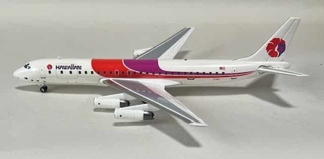 航空機・ヘリコプター Hawaiian Airlines DC-8-62FCF N1807