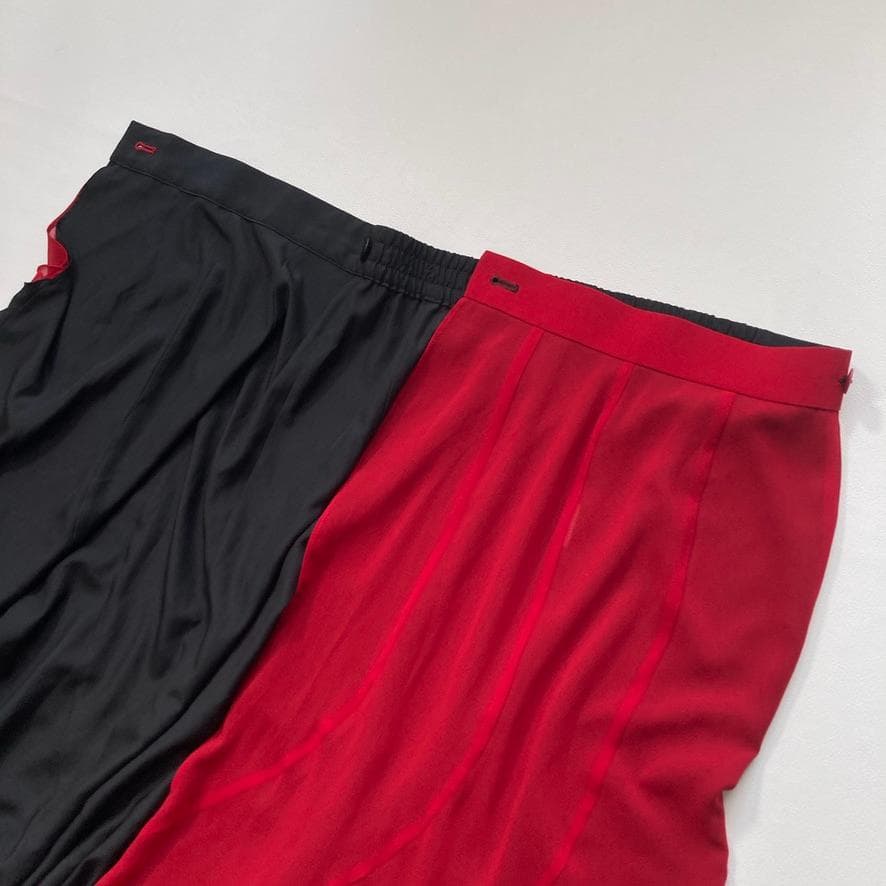 【美品】チャコット　社交ダンス リバーシブル ラップスカート 2WAY 黒 赤