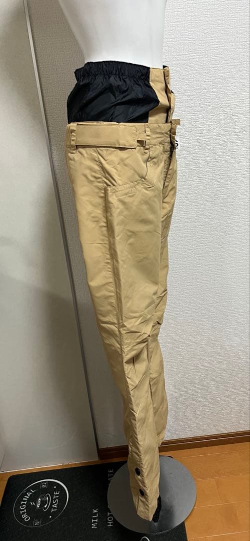 三　新品未使用　スノーボード用　ウェア シロップ　ベージュ　SIROP　Sサイズ