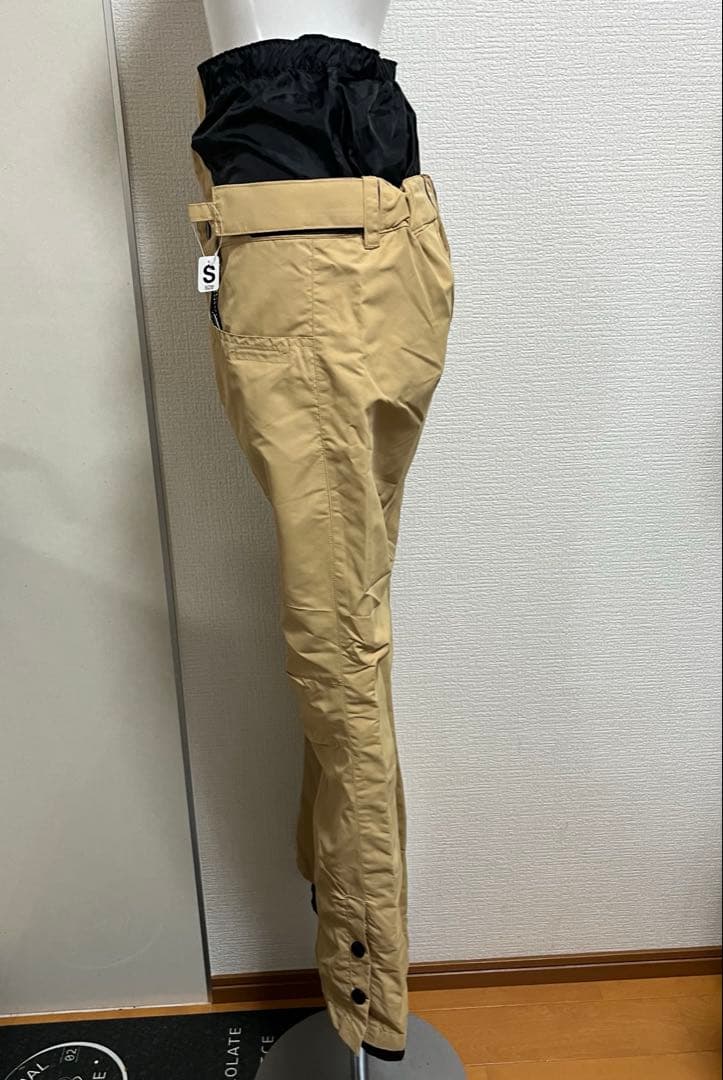 三　新品未使用　スノーボード用　ウェア シロップ　ベージュ　SIROP　Sサイズ