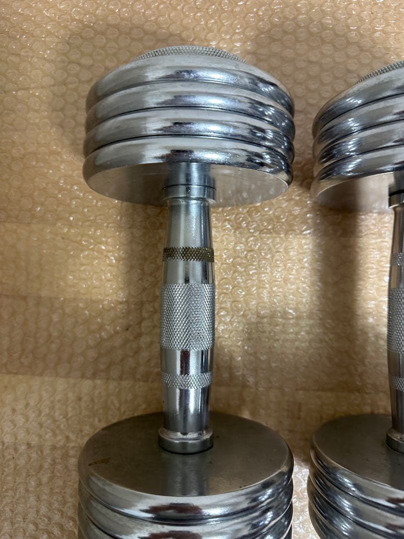 IGNIO クローム　可変ダンベル　10キロ ×2 セット　Chrome