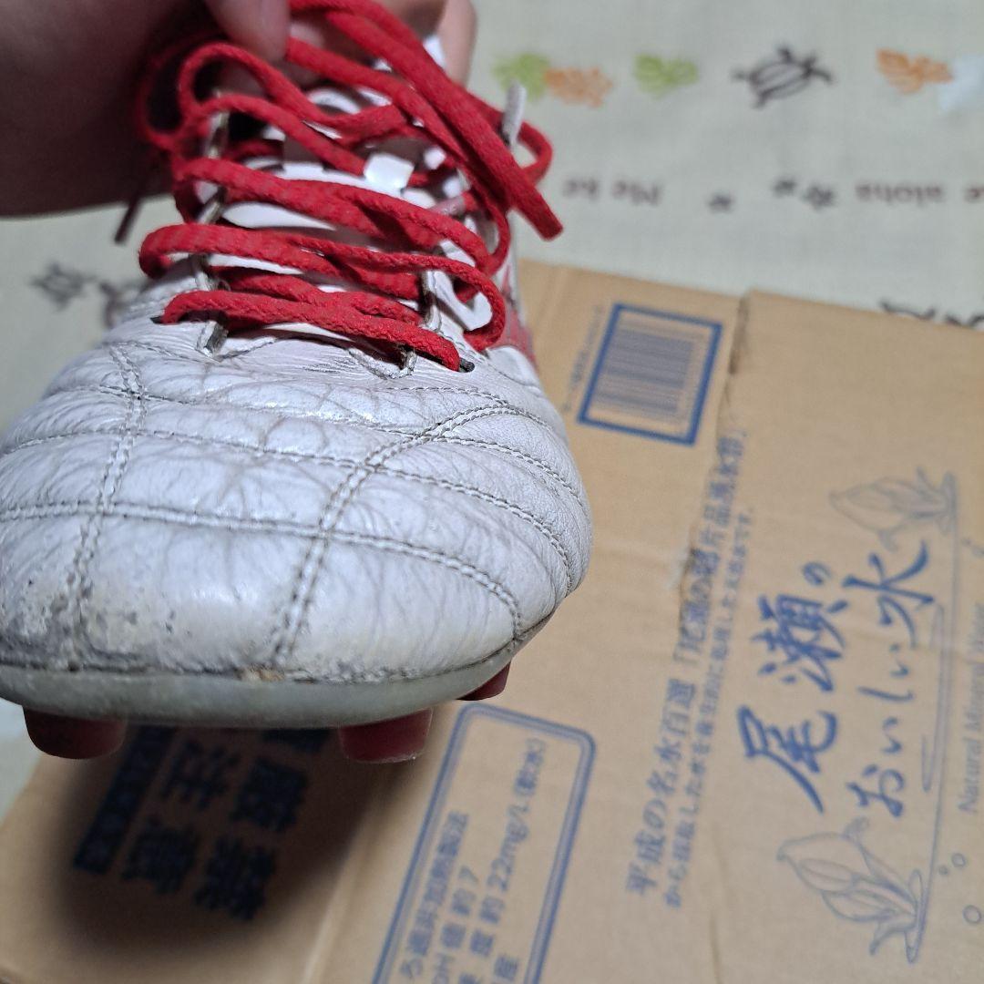Mizuno サッカーシューズ ホワイト/レッド