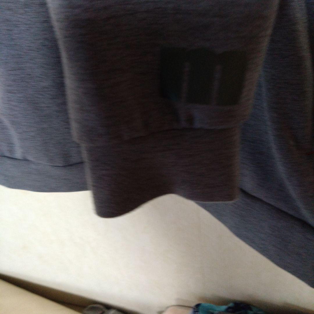 munsingwear フード付きトレーナー　　グレー