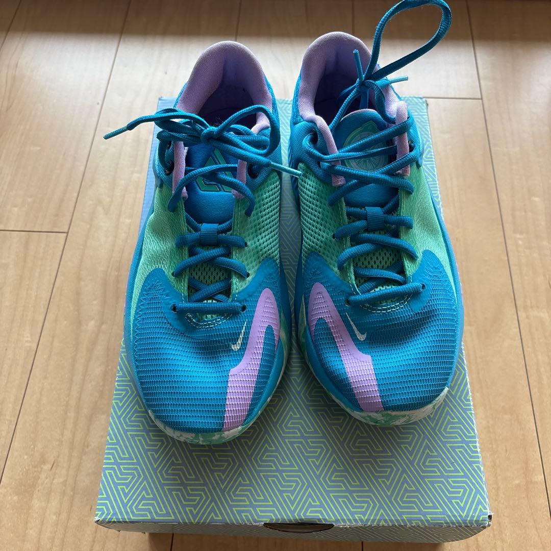 rukr4197さんお取り置き　NIKE ￼FREAK 4 (GS) 24CM