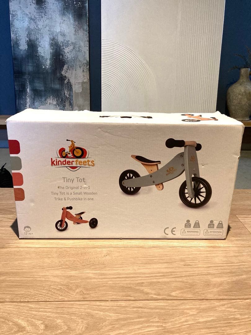 kinderfeets キンダーフィーツ バランスバイク 三輪車 ストライダー