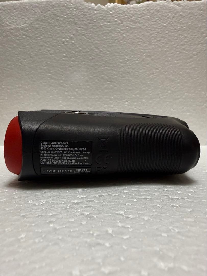 Bushnell PINSEEKER TOUR V5 ゴルフ用レーザー距離計