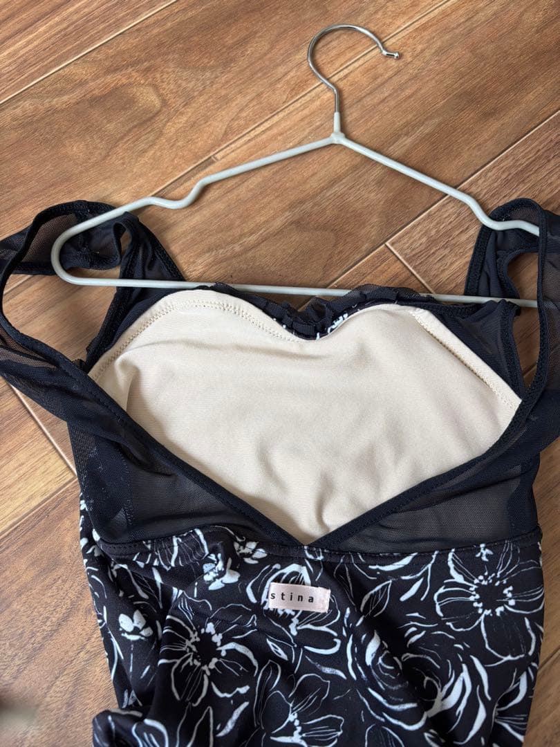 美品　stina スティナ レオタード キッズ Jr.P 120-130
