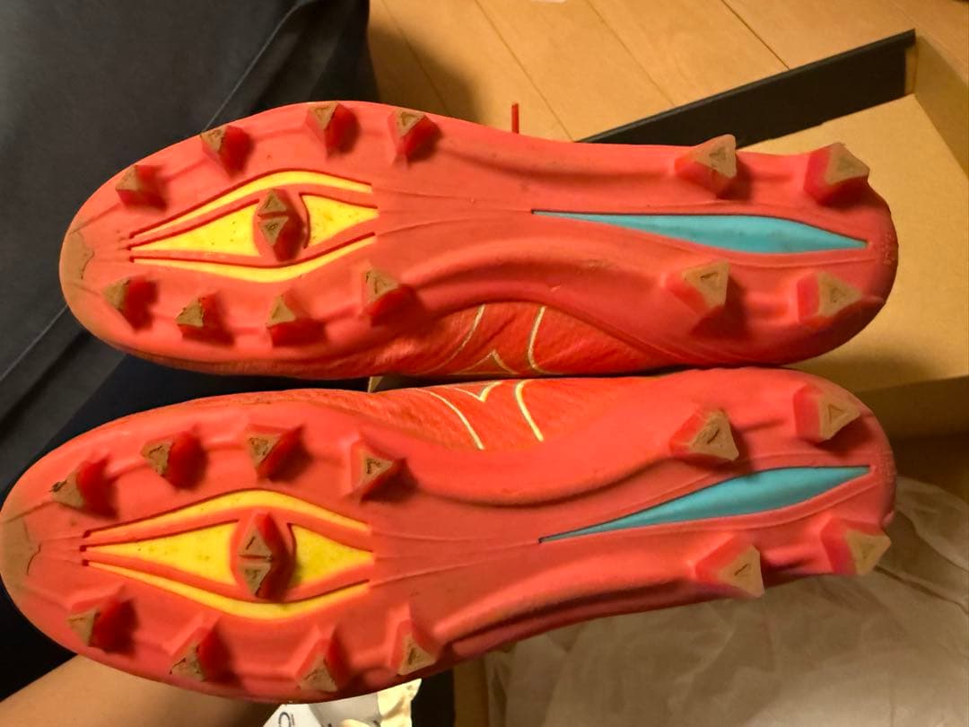 MIZUNO サッカーシューズ 27.5cm