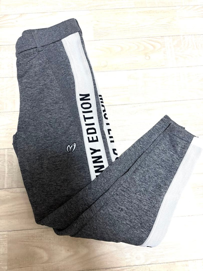 MASTER BUNNY EDITION スウェットパンツ グレー