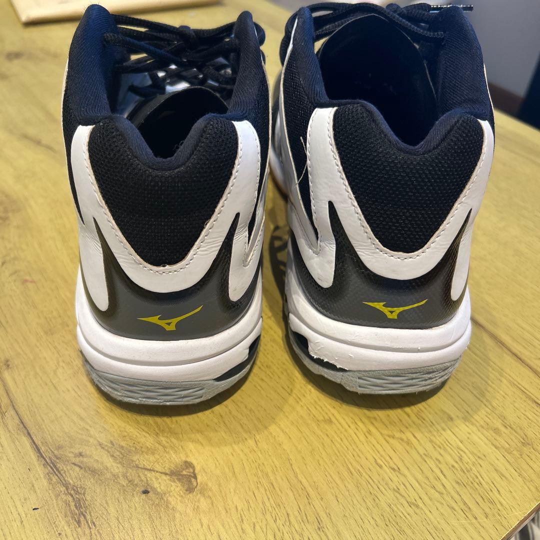 シューズ Mizuno Wave Lightning Z 3 27.5cm