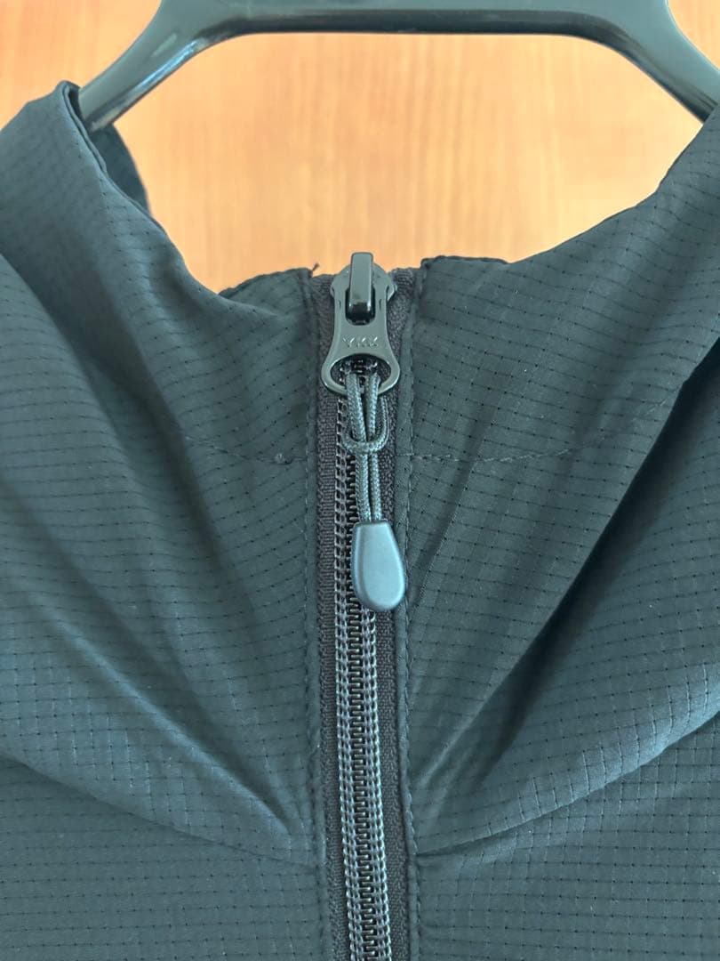 薄手 Captains Helm Golf BRETHABLE JACKET