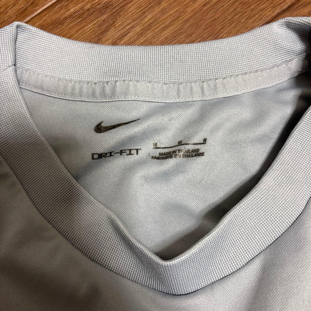 Liverpool Nike Dri-FIT ウェア 半袖半ズボン上下セット