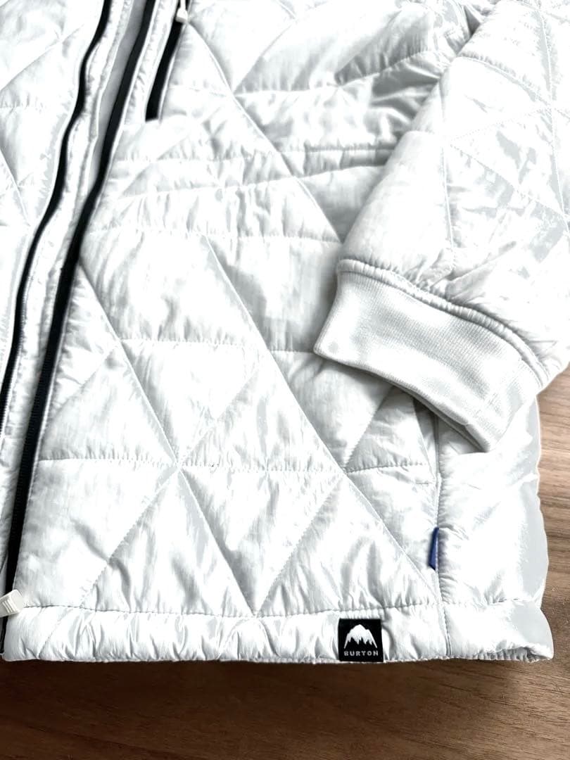 【春】Burton バートン　ホワイト　シンセティック ジャケット