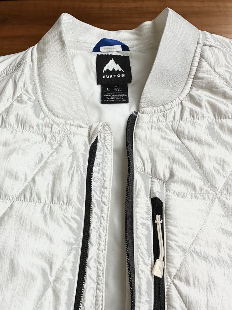 【春】Burton バートン　ホワイト　シンセティック ジャケット