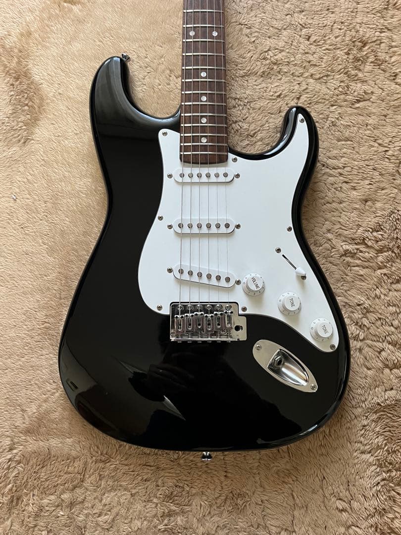 【調整済】Fernandes フェルナンデス　ストラト　黒　エレキギター