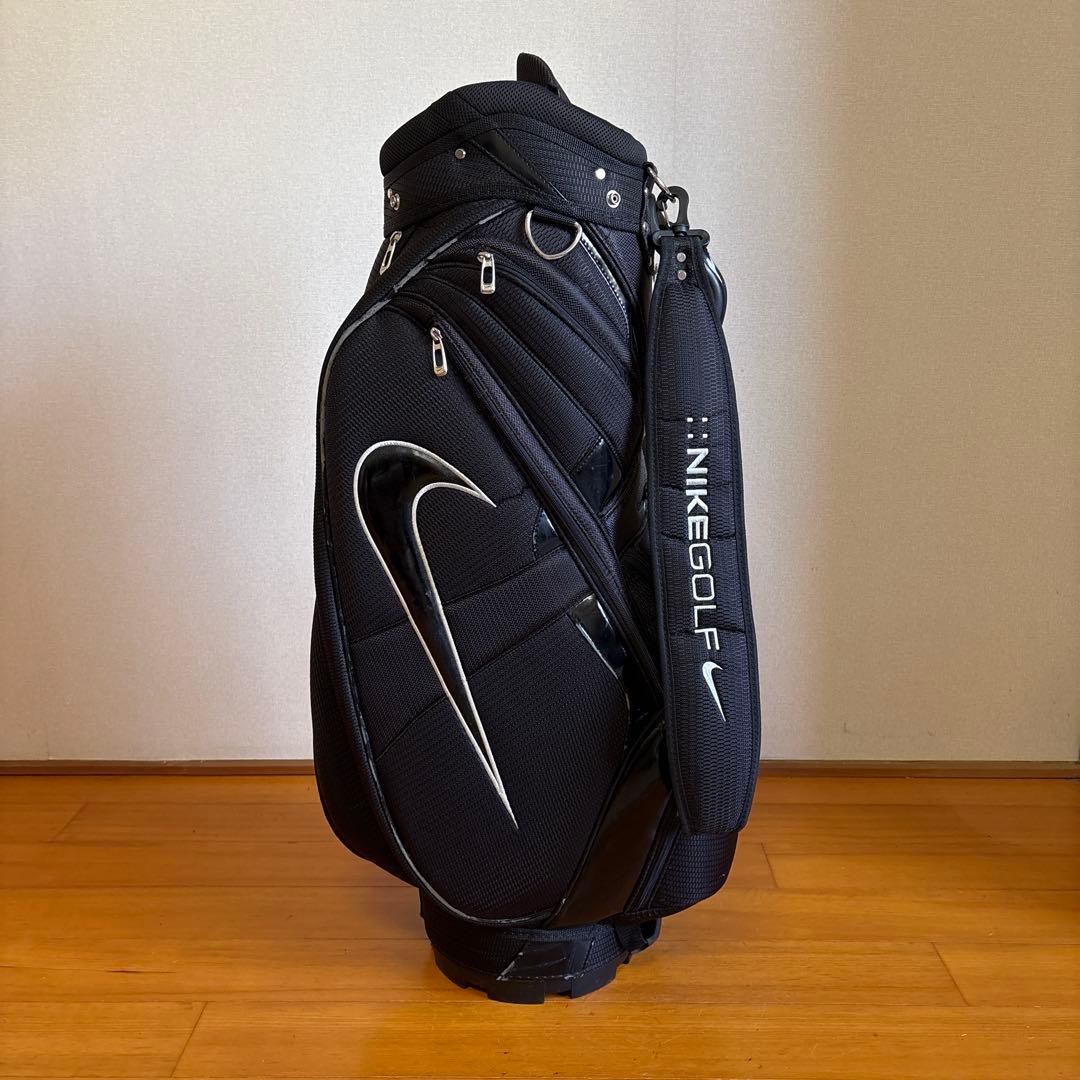 NIKE ナイキ　キャディバッグ ブラック フード無