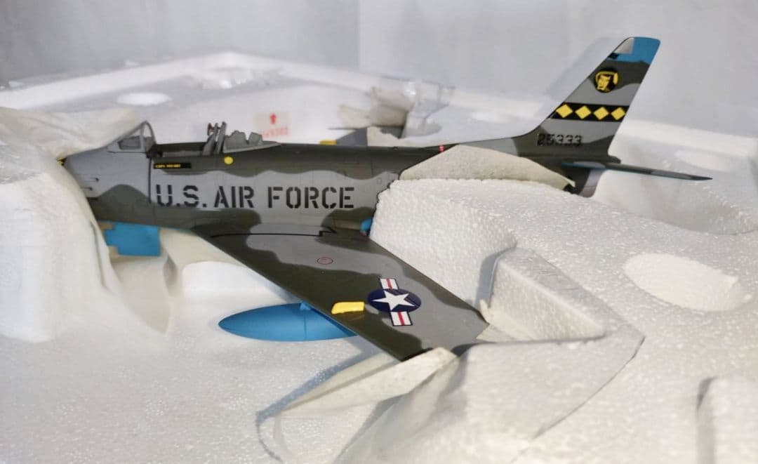 未使用開封品　1/48　フランクリンミント　アーマーコレクションF-86セイバー