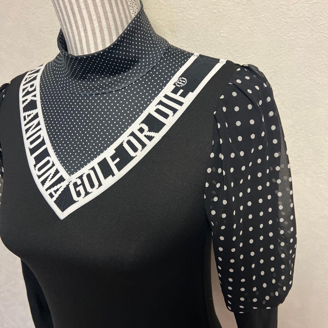 美品⭐︎マークアンドロナ　レディース ブラック Vネック