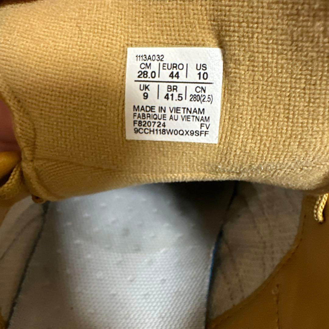 asics ゴールド サッカーシューズ