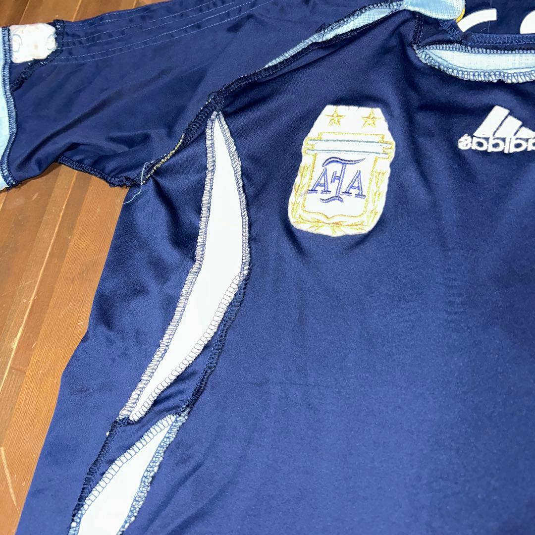 adidas アルゼンチン代表06-07 MESSI 18番シャツ　Mサイズ