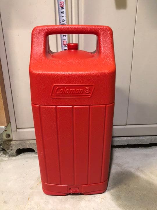 コールマン　ランタンプラケース美品　レッド　（赤）中古品　高さ44cm