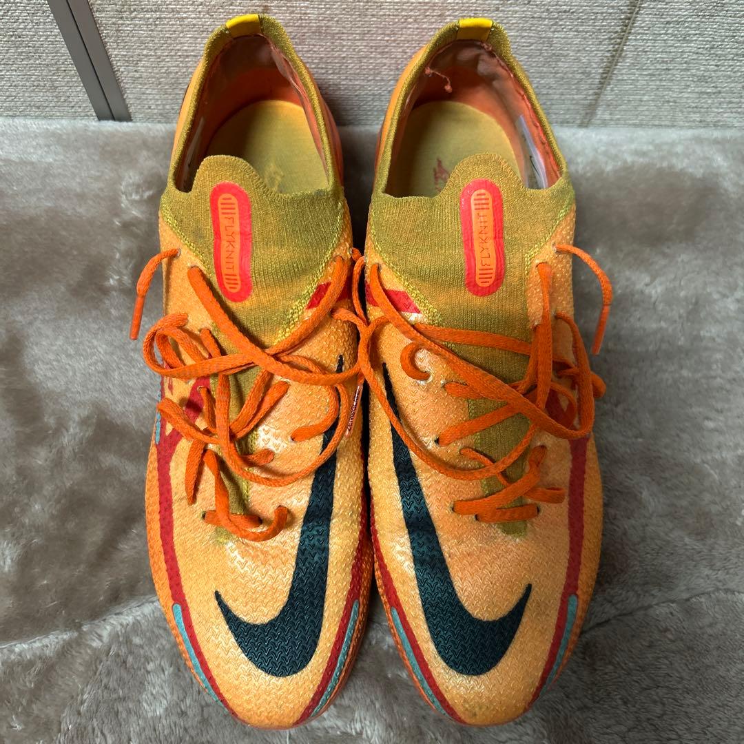 Nike サッカー スパイク ファントムAG