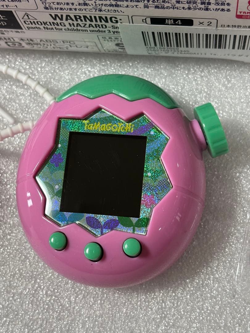 たまごっちパラダイス シリコン保護ケース　新品保護フィルム付き　美品　pink
