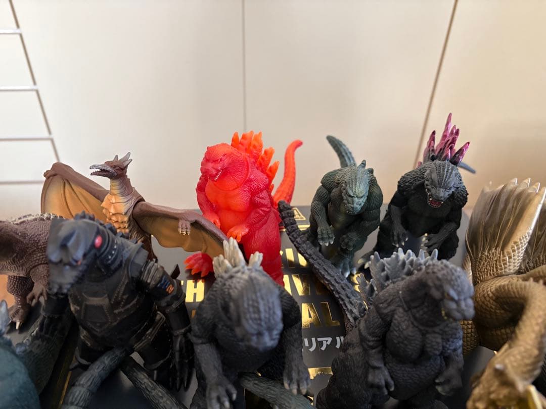 ゴジラ 50周年記念 メモリアルボックス フィギュアセット