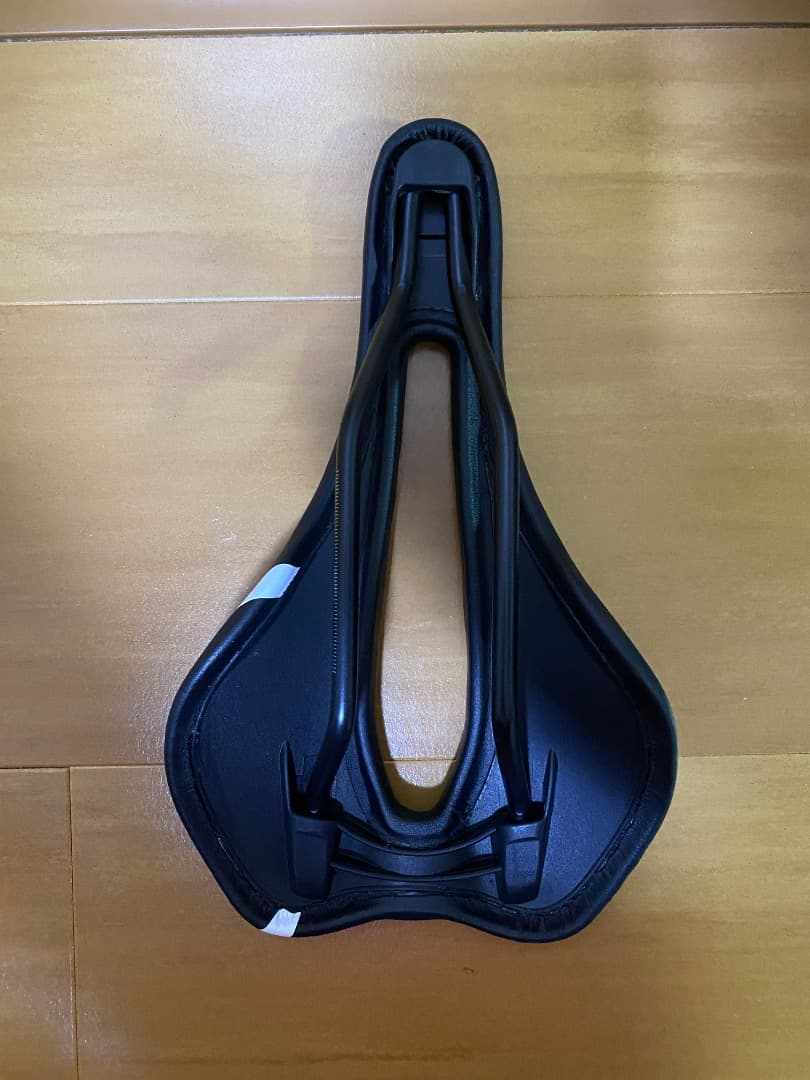 パーツ selle ITALIA SLR BOOST