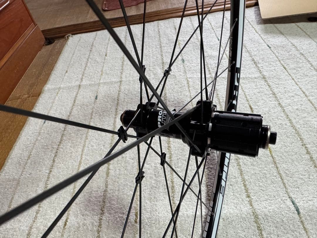 Pro-Lite Bortola 2.0 (リムブレーキ専用）未使用