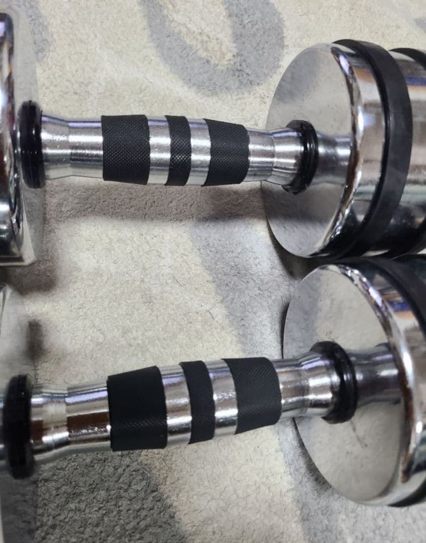 た*ま様 クロームダンベル 9kg × 2個セット コアブレード 筋トレ　 トレ