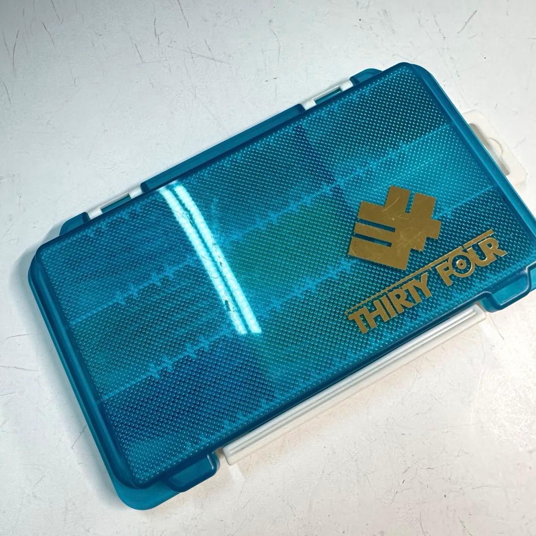 ソフトルアー ワーム 大量 まとめ売り 2個 サーティーフォーケース付
