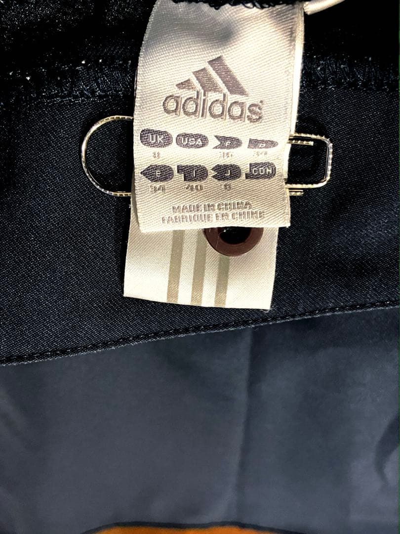 adidas ビンテージ　黒紺色　テニス　スコート　S 　おまけ付