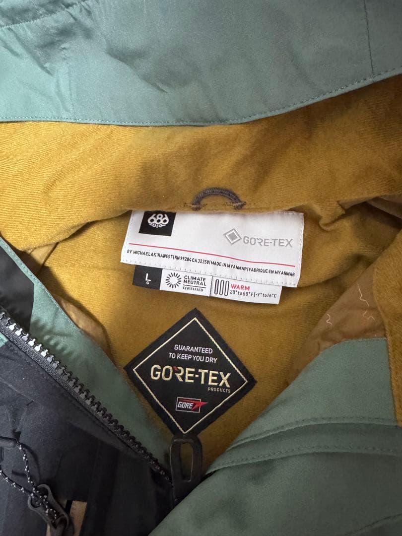 686 SIX EIGHT SIX GORE-TEX スノーボード　ウェア