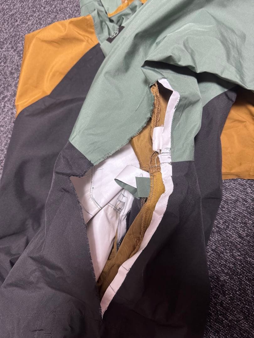 686 SIX EIGHT SIX GORE-TEX スノーボード　ウェア