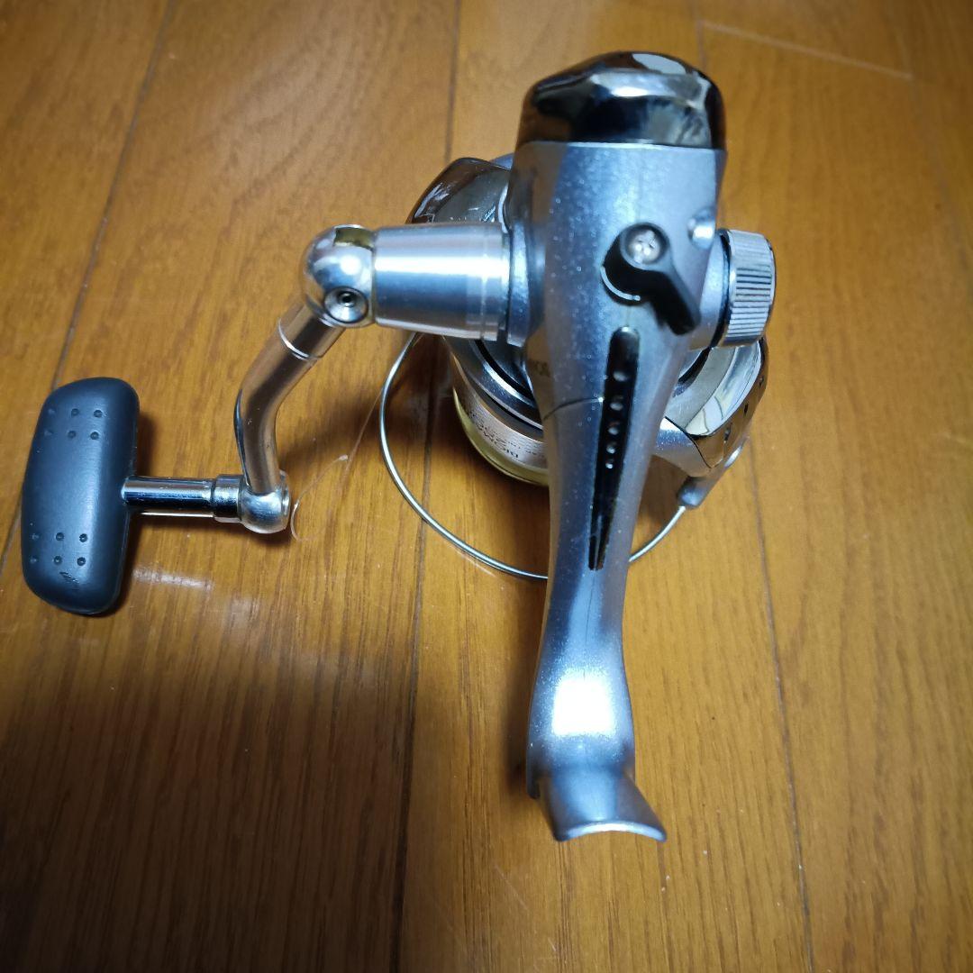 SHIMANO BIOMASTER 2500 スピニングリール
