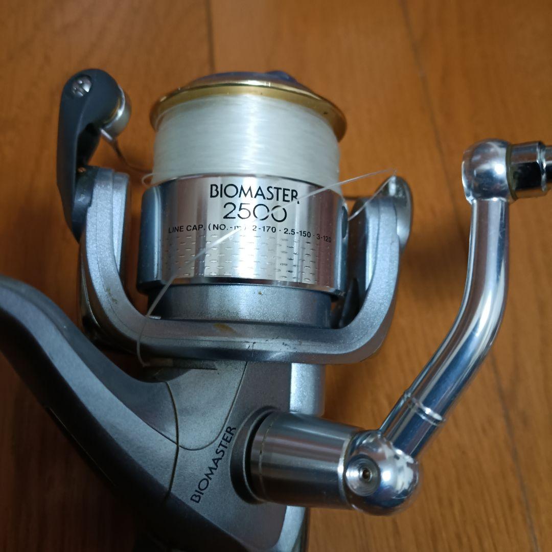 SHIMANO BIOMASTER 2500 スピニングリール