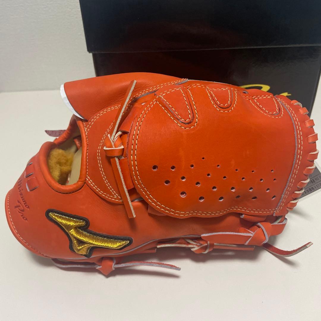 ミズノプロ　硬式用　投手用　グローブ　グラブ　定価62,700円　高校野球対応