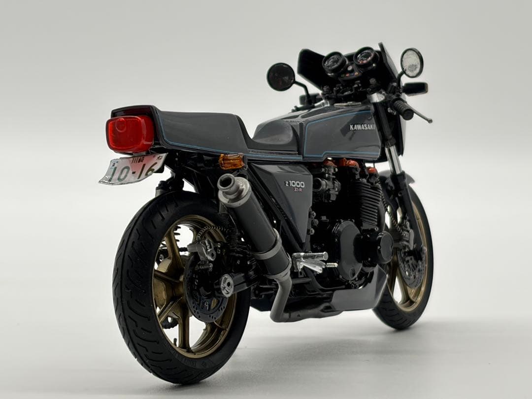 アオシマ 1/12 Kawasaki Z1-R カスタム完成品