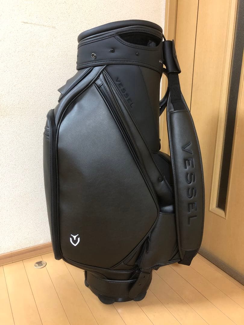 美品　ラウンド1回　ベゼル　キャディバッグ