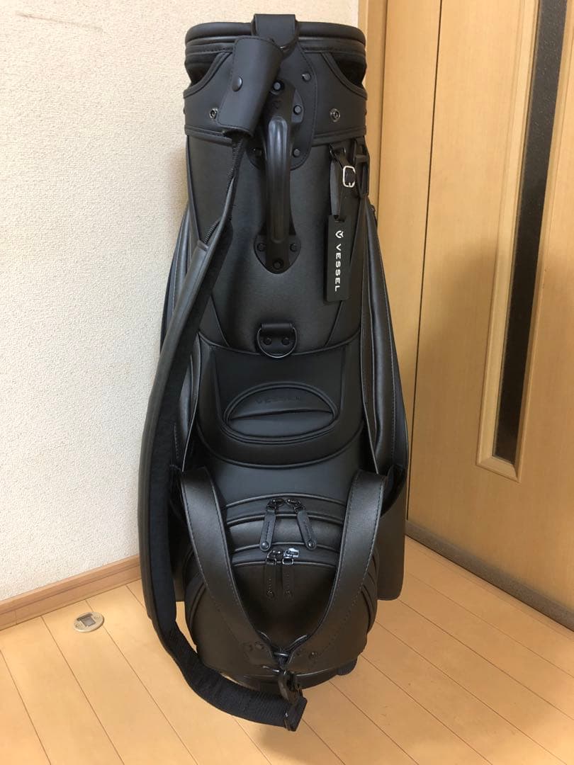 美品　ラウンド1回　ベゼル　キャディバッグ