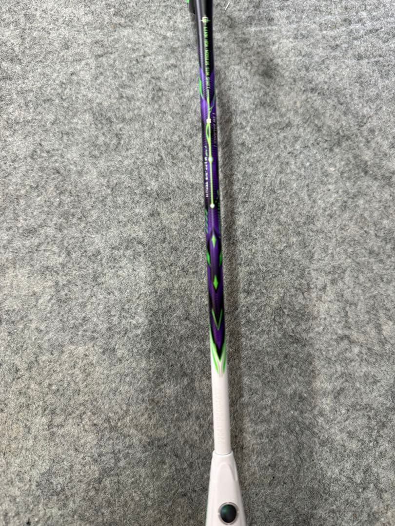 Hyperlite 9000 バドミントンラケット