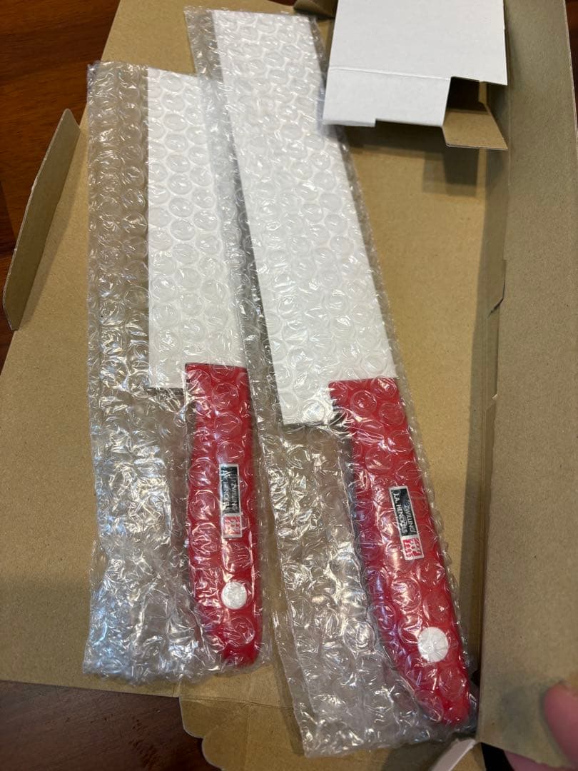 【新品・未使用】ツヴィリング ヘンケルス 包丁セット レッド 2本組