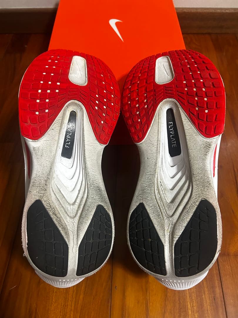 ズームフライ６　NIKE ナイキ